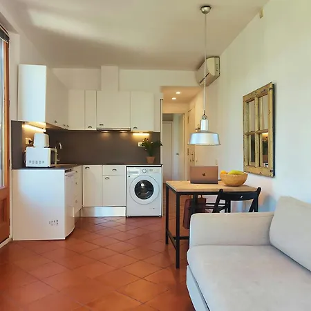 Appartement Gorgeous Views Over La Rambla. Very Bright R.a. Barcelona