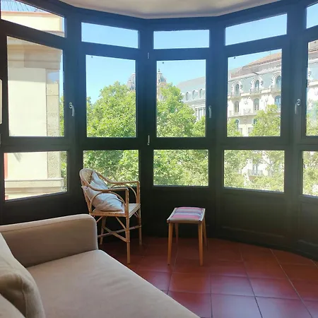 Gorgeous Views Over La Rambla. Very Bright R.a. Appartement