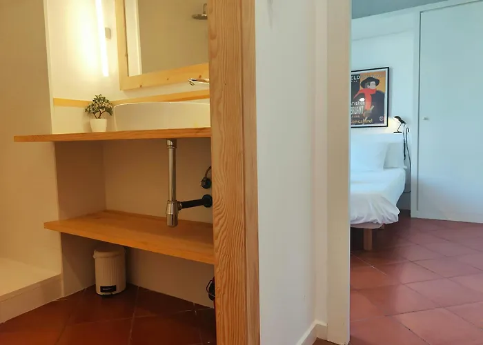 Gorgeous Views Over La Rambla. Very Bright R.a. Apartment *